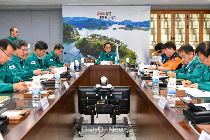 박남서 영주시장이 보다 촘촘한 대응체계 구축을 주문하고 있다