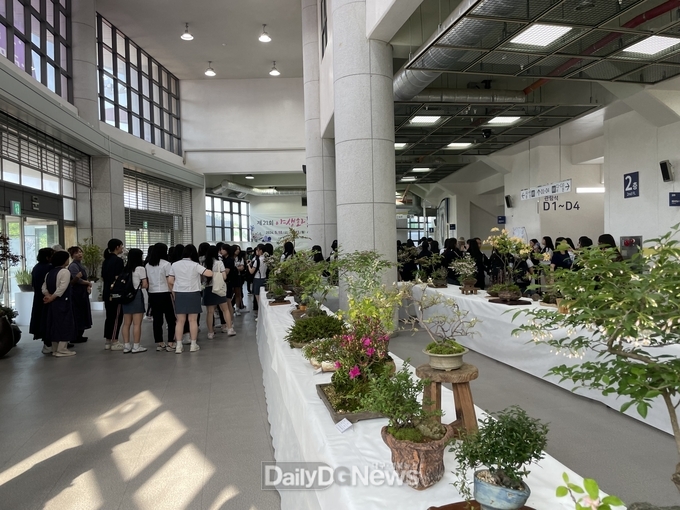 구미시, 알록달록 봄 야생화 전시 