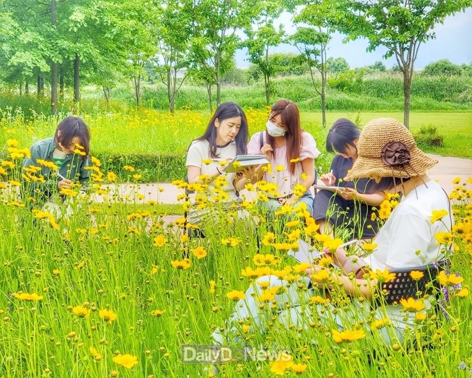 구미영상미디어센터, 낙동강 체육공원에서 디지털드로잉 수업 진행