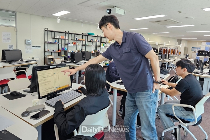 공군 제83정보통신정비창 대상, 정비기술 전문화교육 진행
