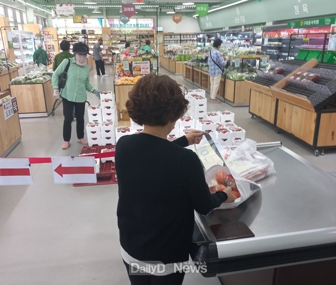 구미시, 폐현수막 장바구니로 탄소중립 실천 앞장
