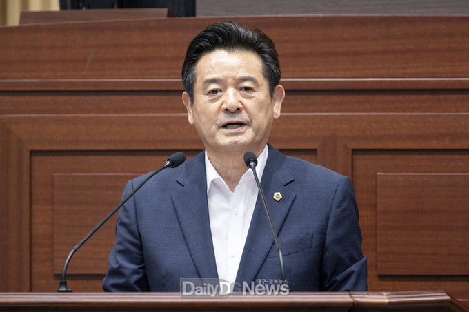 이칠구 경상북도의회 의회운영위원회위원장(국민의힘, 포항)