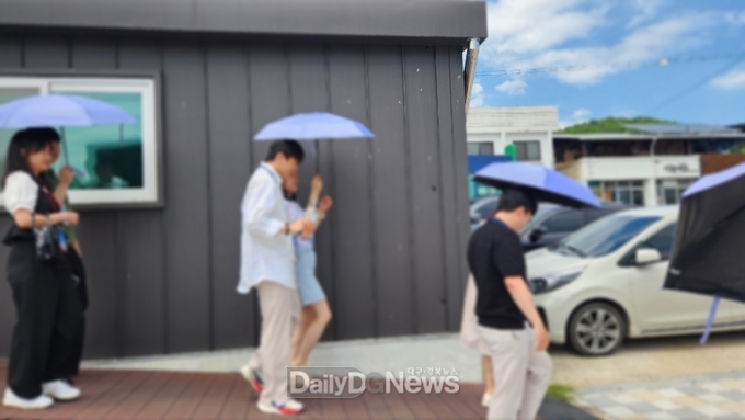 선성수상길 투어와 커플체험으로 즐거운 시간 보내