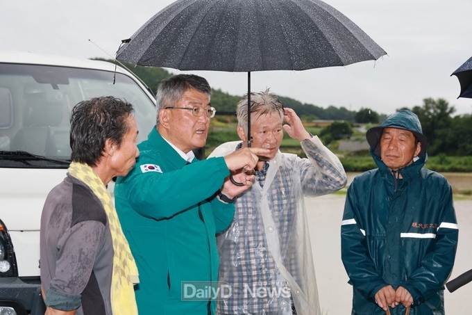 김학동 예천군수, 집중호우 현장점검 나서