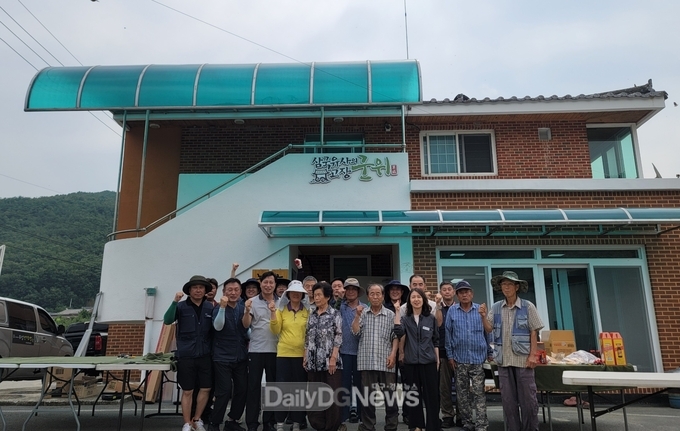 군위 나루봉사단, 효령면 노행1리에서 재능기부 봉사활동