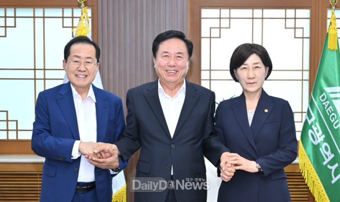 대구시장, 환경부장관, 안동시장 3자 간담회 개최 모습. (사진=대구시 제공)