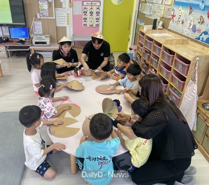 청도군, 외국인 유학생과 지역 어린이집이 함께하는 세계문화체험교실 운영