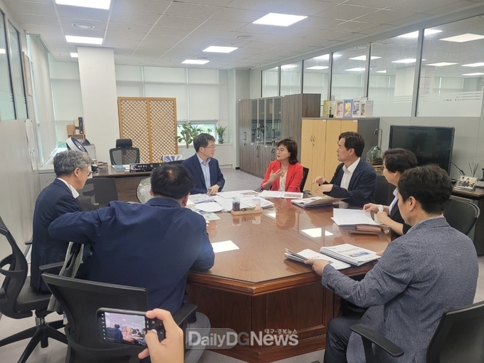 양금희 경제부지사, 중앙부처에 경제산업 현안 건의