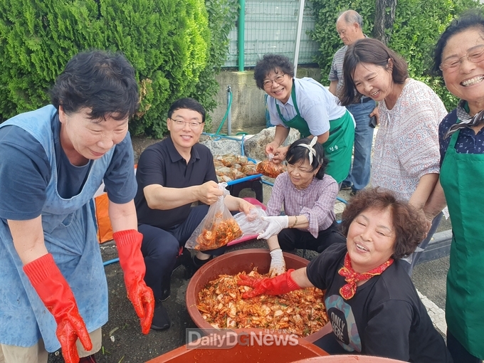 경산시 자인면지역사회보장협의체, 건강하고 시원한 여름나기 나눔 행사
