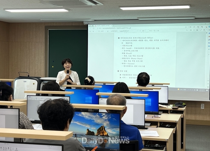 국립금오공대, ‘지역민 대상 컴퓨터 활용 교육’ 실시 [데일리대구경북뉴스] 국립금오공대, ‘지역민 대상 컴퓨터 활용 교육’ 실시