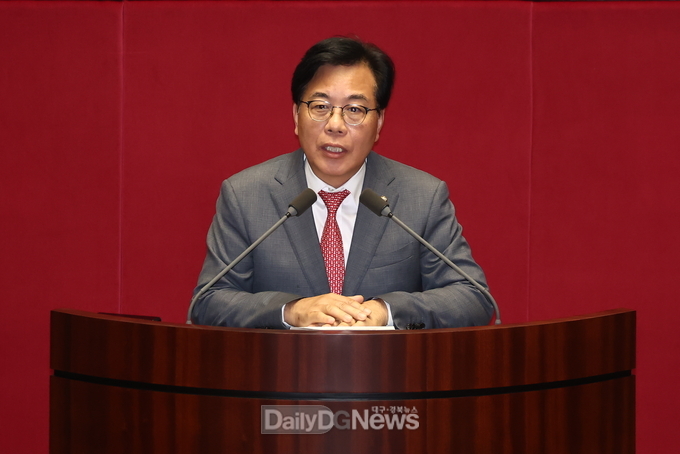 국민의힘 송언석 국회의원(경북 김천, 기획재정위원장)