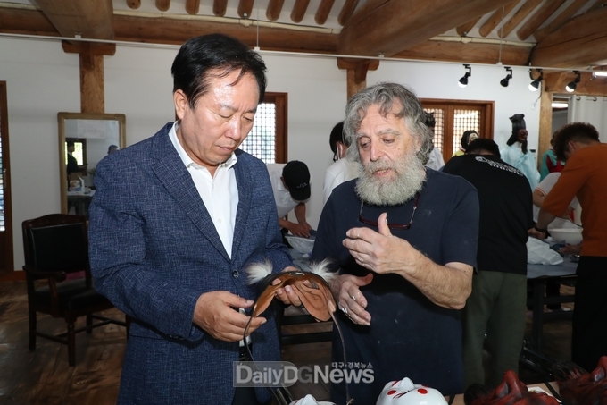 안동-베네치아, 하회탈 마스크 공동개발 프로젝트 진행