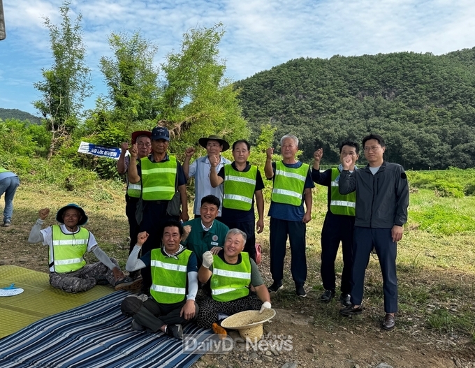 군위군귀농‧귀촌연합회, 환경정화활동 실시