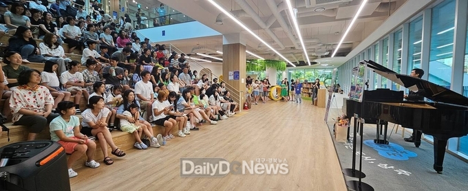 상주시립도서관 문화주간 피아노 연주회 성료