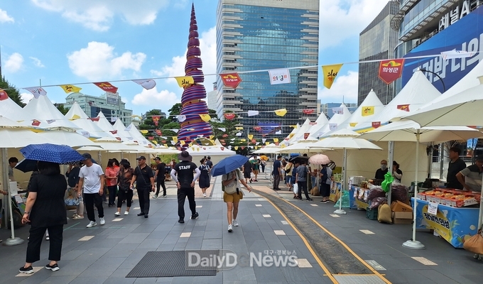 의성군, 청계광장에서 첫 농산물직거래장터 운영
