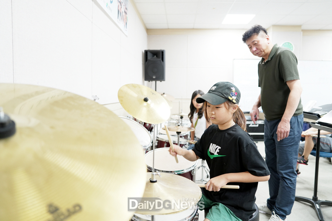 청송군청소년수련관, 하반기 연중 프로그램 참가자 모집-드럼교실
