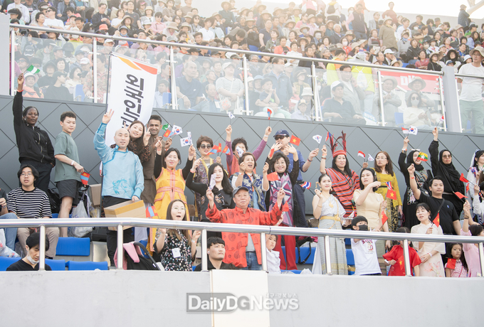 구미시, 비수기에도 관광객들로 북적