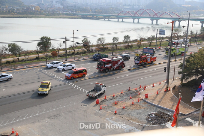 전국 동시‘소방차 길터주기 훈련’