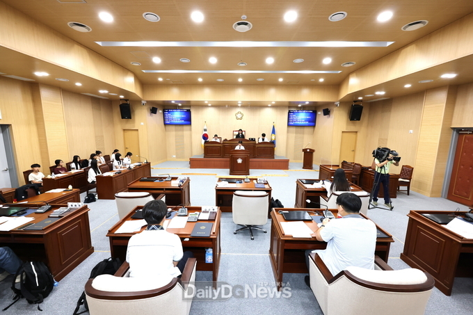 청송군의회, 제5차 어린이 및 청소년 대상 모의의정 프로그램 실시