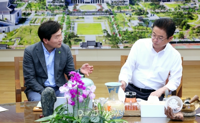 조현일 경산시장, 지역현안사업 건의 경북도청 방문