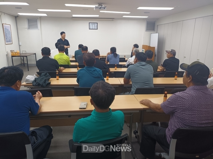 포도 생산자단체 등 20여명 가락시장 방문, 협력 통한 고품질 포도생산 다짐