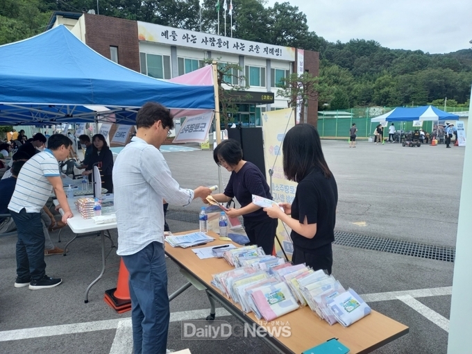 김천시, 폐현수막 재활용 사업 통한 탄소중립 실천