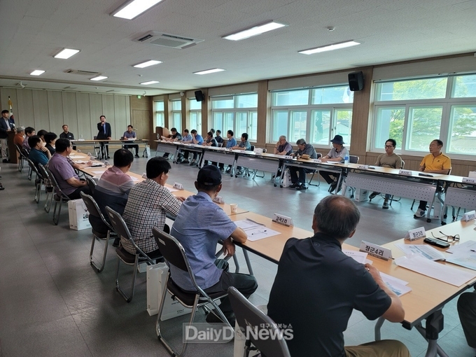 김진열 군위군수, 읍․면 순회하며 직접 문답 이어가