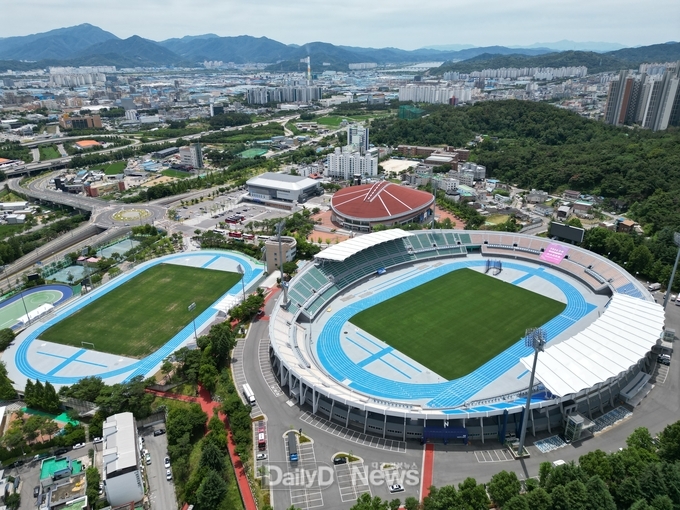 구미시민운동장 육상트랙, 세계육상연맹 Class-1 인증 획득