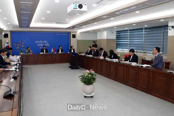 안동시, 중국 호북성 효감시 시장단 안동시 방문