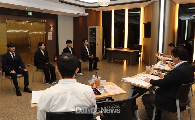 대기업 및 중견기업 인사담당자 면접관 참여한 가운데 자기소개서 및 모의 면접 콘테스트 개최