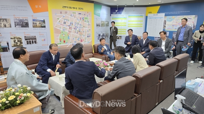 예천군의회 비교견학 안동 방문