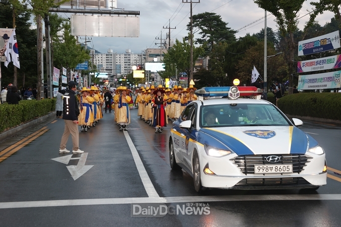2024 상주세계모자페스티벌, 전야제 성공적인 마무리로 모자축제의 열기가 한껏 달아올라