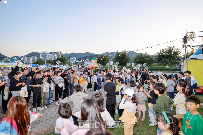 ‘트윙클 성주! 성밖숲 나이트 워킹’ 행사 