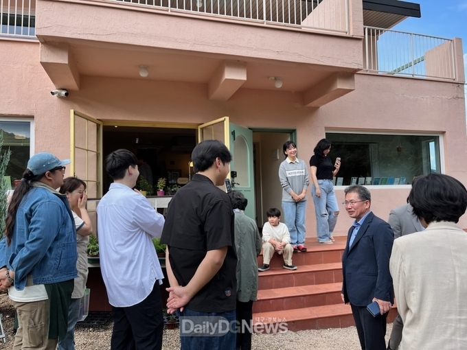 군위청년정책참여단 창업 생산물품 판매 시범운영