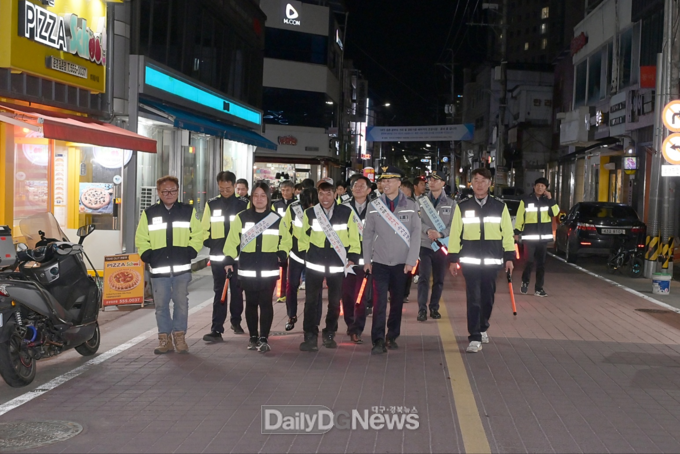 문경署, 자율방범대와 야간합동순찰 실시