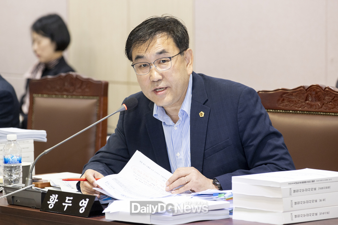 경상북도의회 교육위원회 소속 황두영 의원(구미2, 국민의힘)