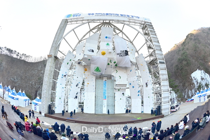 청송군, 2025 청송 전국 아이스클라이밍 선수권대회와 청송 ICE CLIMBING 페스티벌 연기 결정