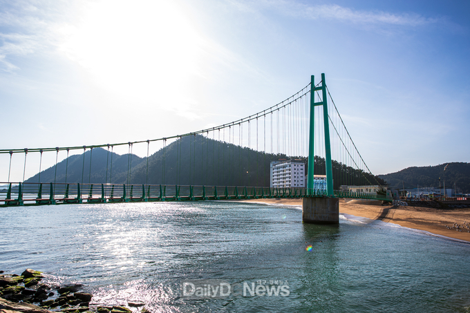 영덕(블루로드다리)-출처-한국관광공사,공공누리