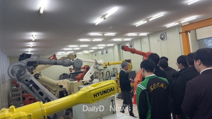 구미시 마이스터멘토단, 마이스터고 학생들 산업현장 견학