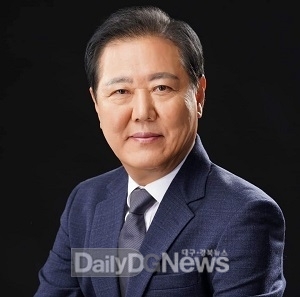 경상북도의회 남진복 의원(울릉군, 국민의힘 원내대표)