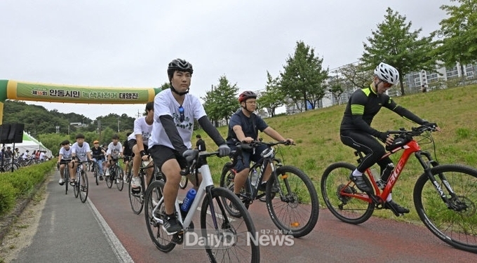 자전거 자유여행 대표코스 60선에 ‘안동호반 자전거길’ 선정