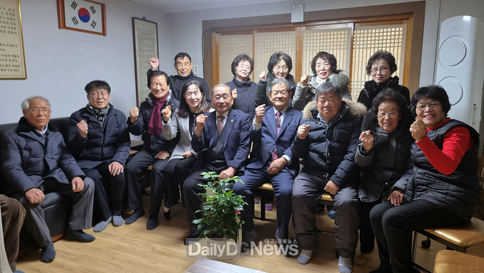 안기동 우성아파트경로당 개소식 개최