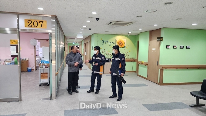 김두형 성주소방서장, 설 명절 대비 화재취약시설 현장지도 방문