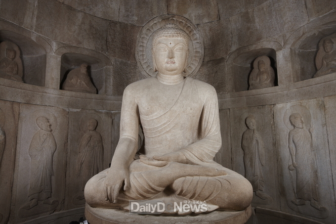 경주 석굴암 석굴 (본존불 정면)_국가유산청 사진제공