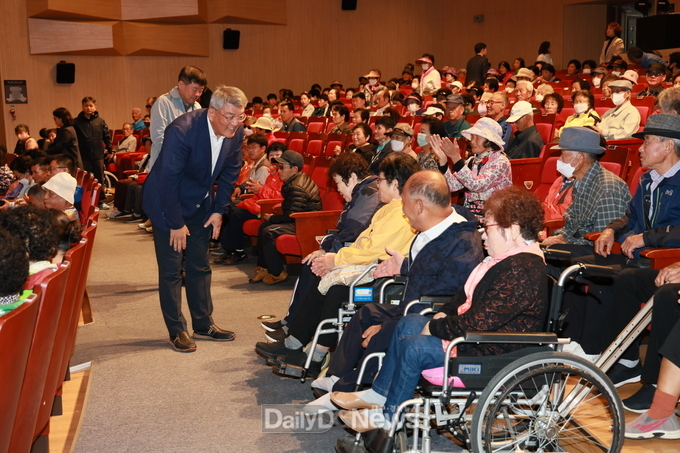 예천군, 2025년 강화된 복지정책으로 군민 보살핀다