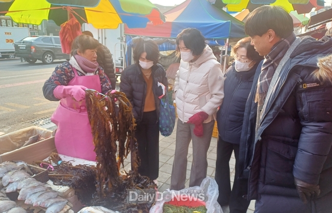 영천시보건소, 설맞이 장보기 행사 실시