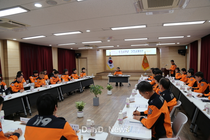 현장에서 소통하며 소방 안전 강화 방안 모색