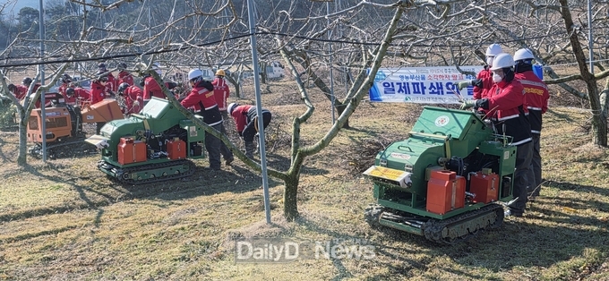 상주시, 영농부산물 적기 파쇄 지원으로 농가 호응도 최상