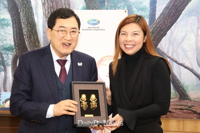 주낙영 경주시장 홍콩경제무역대표부 대표 접견