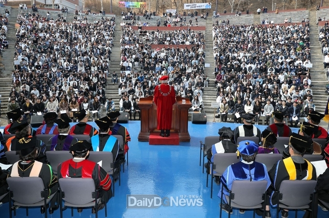 계명대학교 2월 28일 노천강당에서 입학식을 개최했다.. (사진=계명대 제공)